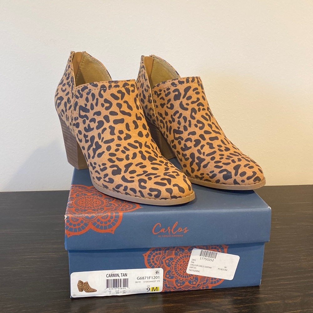 Carlos Santana Tan Leopard Print Ankle Booties